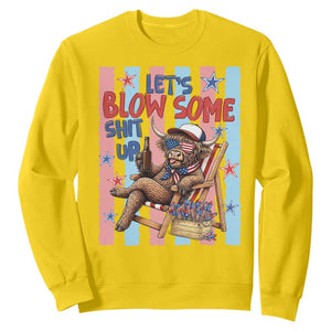 Funny Patriotic Highland Cow Sweatshirt 4th Of July Fireworks Celebration