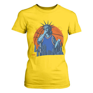 Funny Statue Of Liberty Hoops Fan T Shirt For Women New York Sports Gift