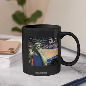 Funny Statue Of Liberty Basketball Selfie Graphic Coffee Mug