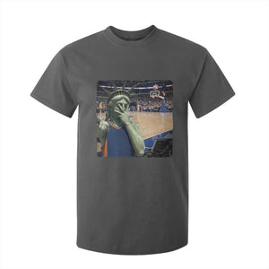 Funny Statue Of Liberty Basketball Selfie Graphic T Shirt For Kid
