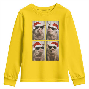 Cute Pig Christmas Selfie Youth Sweatshirt Funny Holiday Photobooth Gift TS12 Daisy Print Your Wear