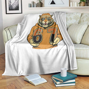Six Seven Meme Tiger Football Fan Throw Blanket Gen Alpha Slang Gift TS12 Print Your Wear