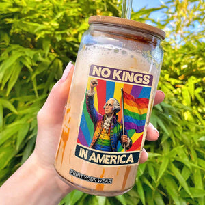 Funny Patriotic LGBT Graphic Glass Can No Kings In America