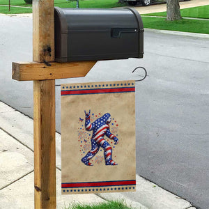 Funny Bigfoot Patriotic Garden Flag 4th Of July Freedom TS12 Vintage Rustic Tan Red Print Your Wear