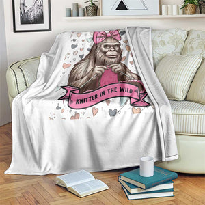 Funny Bigfoot Knitting Throw Blanket Knitter In The Wild TS12 Print Your Wear