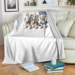 Funny Opossum Raccoon Frog Oktoberfest Beer Graphic Throw Blanket Spooky Drinking Team