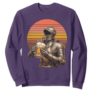 Funny Medieval Renaissance Drinker Sweatshirt Vintage Knight In Armor Beer Lover
