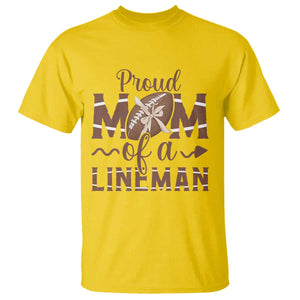 Football Mom Gift T Shirt Proud Mom Of A Lineman TS12 Daisy Print Your Wear