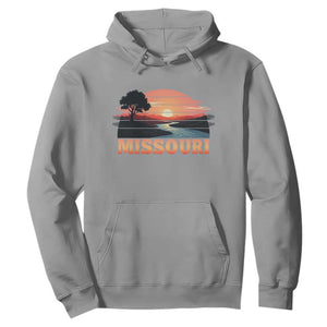 Vintage Missouri Outdoors Hoodie Midwest Nature Landscape TS12 Sport Gray Print Your Wear
