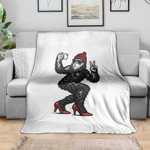 Funny Sexy Bigfoot Selfie Throw Blanket Sasquatch Lover Gift TS12 Print Your Wear