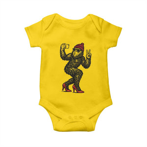 Funny Sexy Bigfoot Selfie Baby Onesie Sasquatch Lover Gift TS12 Daisy Print Your Wear