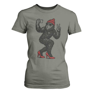 Funny Sexy Bigfoot Selfie T Shirt For Women Sasquatch Lover Gift TS12 Military Green Print Your Wear