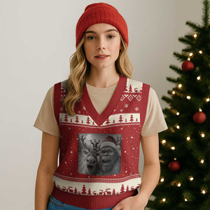 Funny Bigfoot Selfie Xmas V-Neck Knit Sweater Vest Santa Reindeer Sasquatch Xmas TS14 Red Beige Print Your Wear