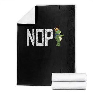 Frogs Resist Throw Blanket No Kings In America Political 2025 TS14 Black Print Your Wear