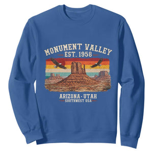 Retro Monument Valley Arizona Utah Sunset Established 1958 Sweatshirt Southwest Desert Eagle Road Trip Nature Souvenir