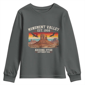 Retro Monument Valley Arizona Utah Sunset Established 1958 Youth Sweatshirt Southwest Desert Eagle Road Trip Nature Souvenir