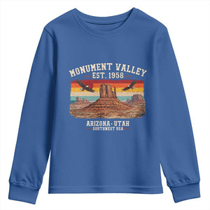 Retro Monument Valley Arizona Utah Sunset Established 1958 Youth Sweatshirt Southwest Desert Eagle Road Trip Nature Souvenir