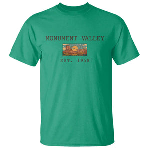 Retro Monument Valley Arizona Sunset Established 1958 T Shirt Southwest Desert Road Trip Eagle Nature Souvenir