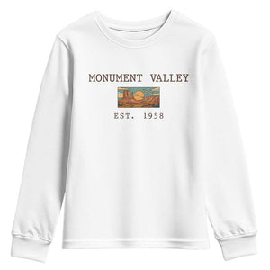 Retro Monument Valley Arizona Sunset Established 1958 Youth Sweatshirt Southwest Desert Road Trip Eagle Nature Souvenir