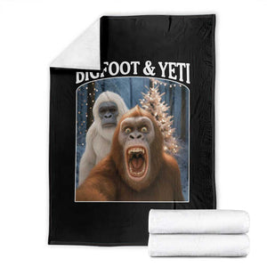 Funny Bigfoot Selfie Throw Blanket Sasquatch Yeti Christmas TS14 Black Print Your Wear
