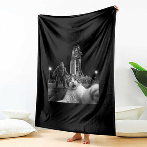 Funny Cat Selfie with Bigfoot Throw Blanket Back To The Moon Mission 2026 TS14 Print Your Wear