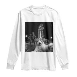 Funny Cat Selfie with Bigfoot Long Sleeve Shirt Back To The Moon Mission 2026 TS14 White Print Your Wear