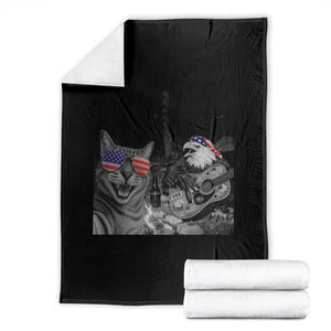 Funny Cat Selfie 4th of July Throw Blanket Patriotic Eagle American Flag Gift TS14 Black Print Your Wear