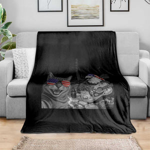 Funny Cat Selfie 4th of July Throw Blanket Patriotic Eagle American Flag Gift TS14 Print Your Wear