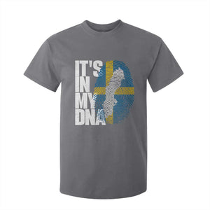 It's in My DNA T Shirt For Kid Sweden Sverige Swedish Map Flag