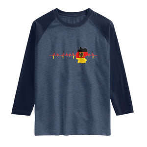 Deutschland Flag Eagle Vintage German Heritage Pride Raglan Shirt