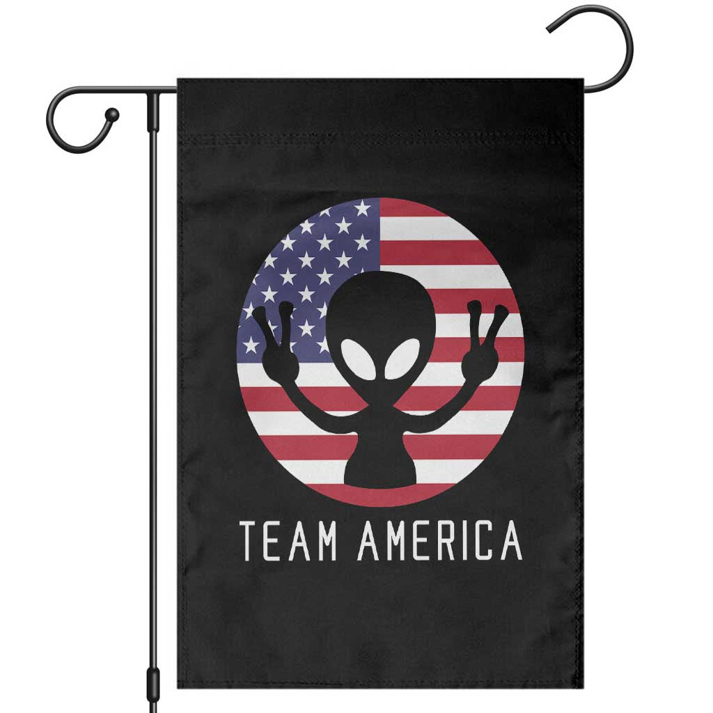Funny 4th Of July Alien Garden Flag Team America USA Flag UFO TS11 Black Print Your Wear