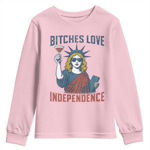 Funny 4th of July Statue of Liberty Cocktail Youth Sweatshirt Retro Bitches Love Independence TS02 Light Pink Print Your Wear