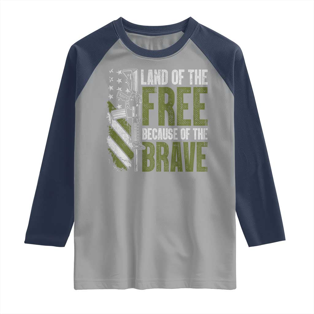 Land of the Free Because of the Brave Raglan Shirt Gun American Flag TS10 Sport Gray Navy Print Your Wear