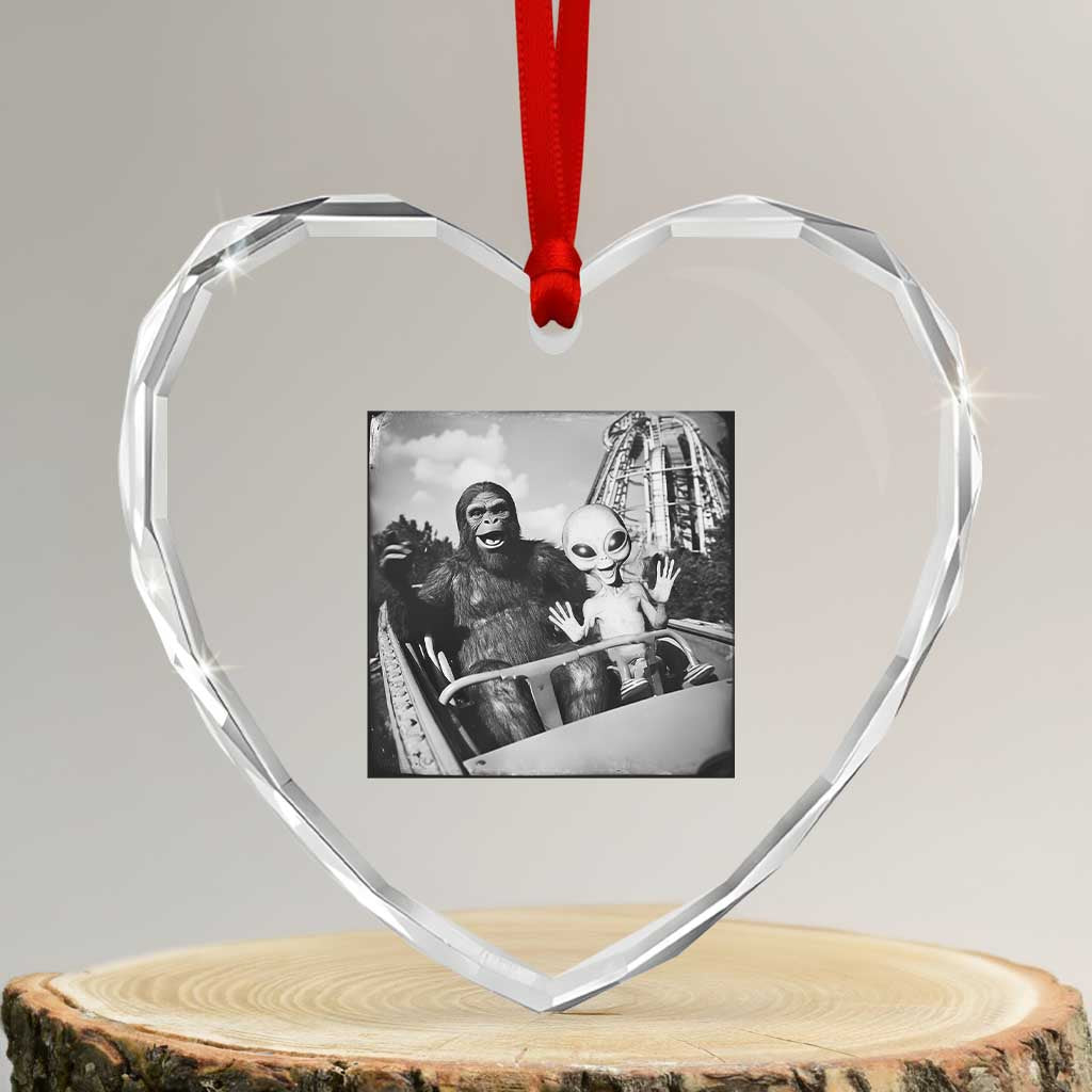 Funny Bigfoot Alien Heart Crystal Glass Ornament Sasquatch UFO Coaster TS10 Transparent Glass 3'' Heart Print Your Wear