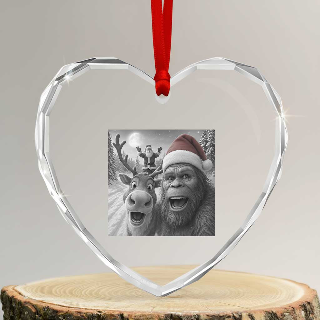 Funny Bigfoot Selfie Christmas Heart Crystal Glass Ornament Santa Reindeer Sasquatch Xmas TS14 Transparent Glass 3'' Heart Print Your Wear