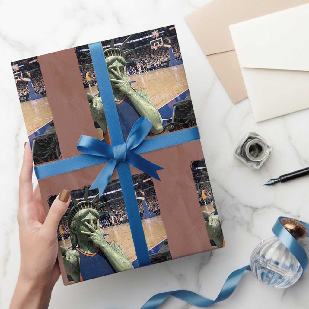 Funny Statue Of Liberty Basketball Selfie Graphic Wrapping Paper Roll