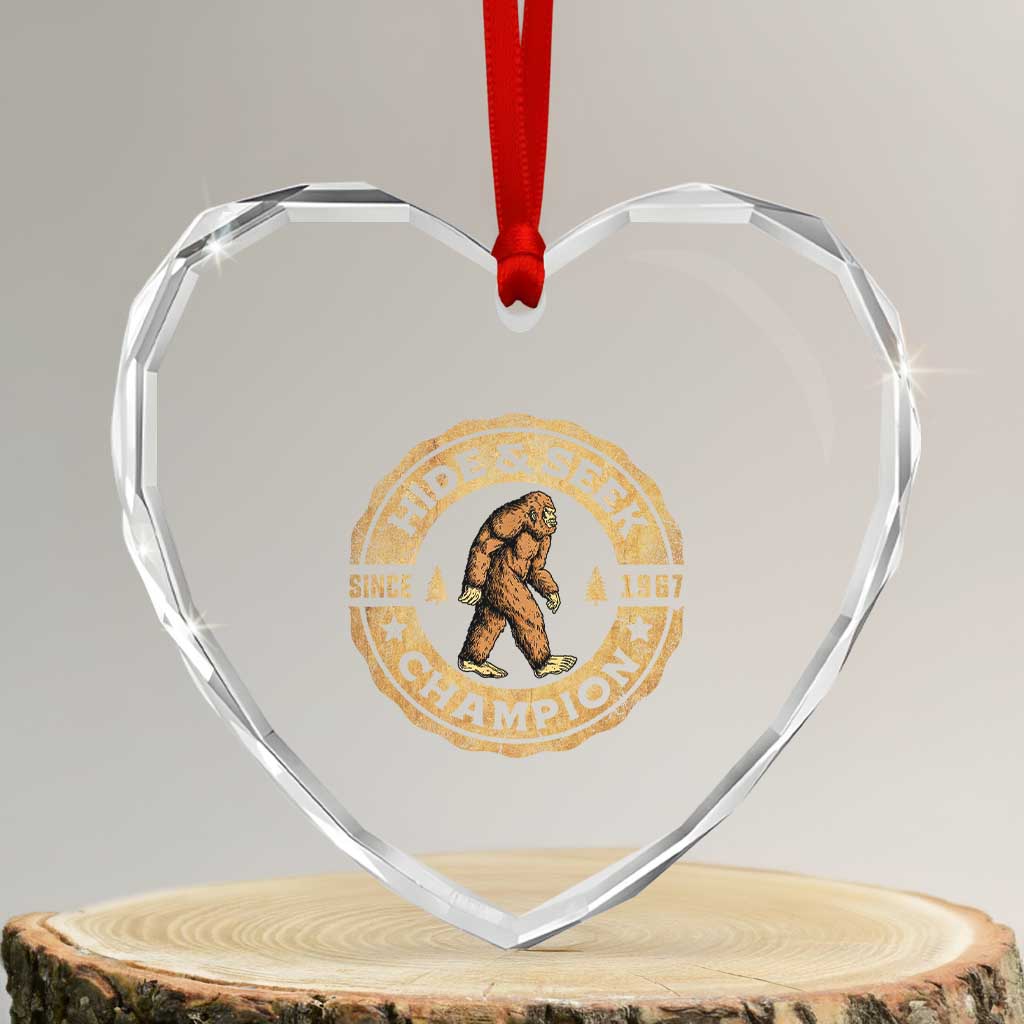 Retro Bigfoot Believer Heart Crystal Glass Ornament Undefeated Sasquatch Hide And Seek Cryptozoology TS10 Transparent Glass 3'' Heart Print Your Wear