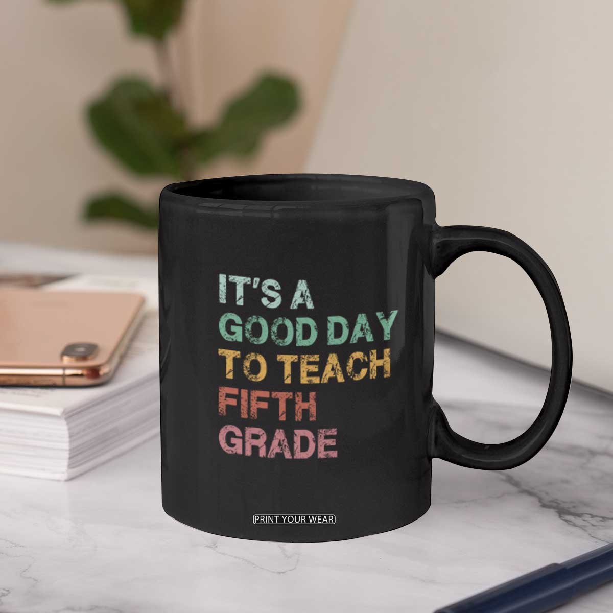 It is A Good Day To Teach 5th Grade Coffee Mug Vintage Back to School Teacher