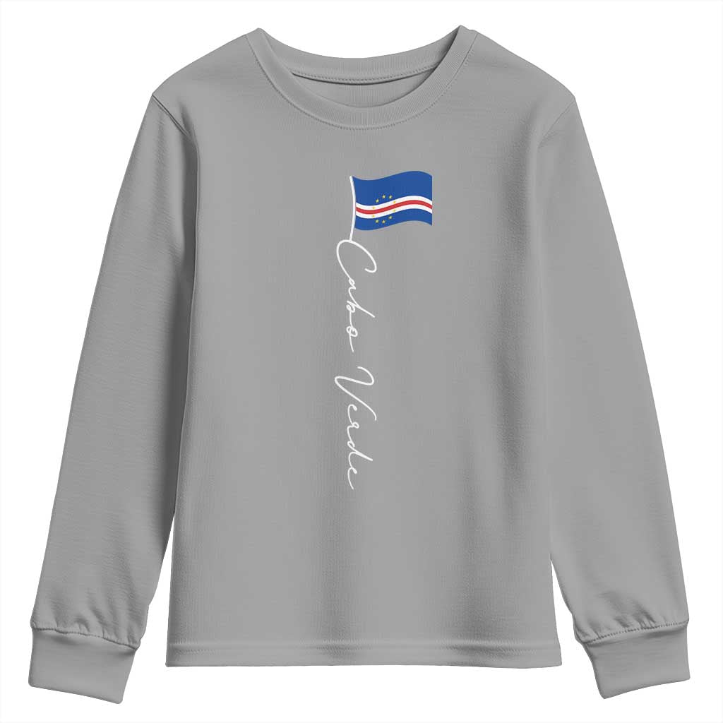 Cabo Verde Elegant Script Flag Graphic Youth Sweatshirt Cape Verde Minimalist Cursive National Pride Gift