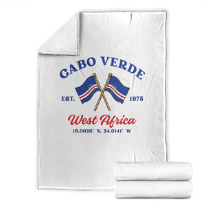 Cabo Verde West Africa Crossed Flags Throw Blanket Cape Verde Est 1975 Retro National Pride