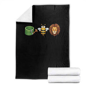 Hose Bee Lion Meme Slang Funny Wordplay Pun Graphic Throw Blanket