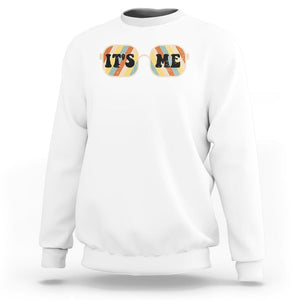 Funny Retro Dad Sweatshirt It's Me Hi I'm The Dad It's Me Father's Day TS02 White Print Your Wear
