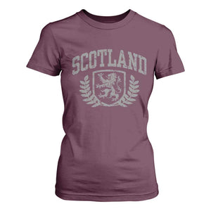 Scotland Lion Rampant Distressed Crest T Shirt For Women Scottish Heritage Monochrome Laurel Wreath Vintage Graphic