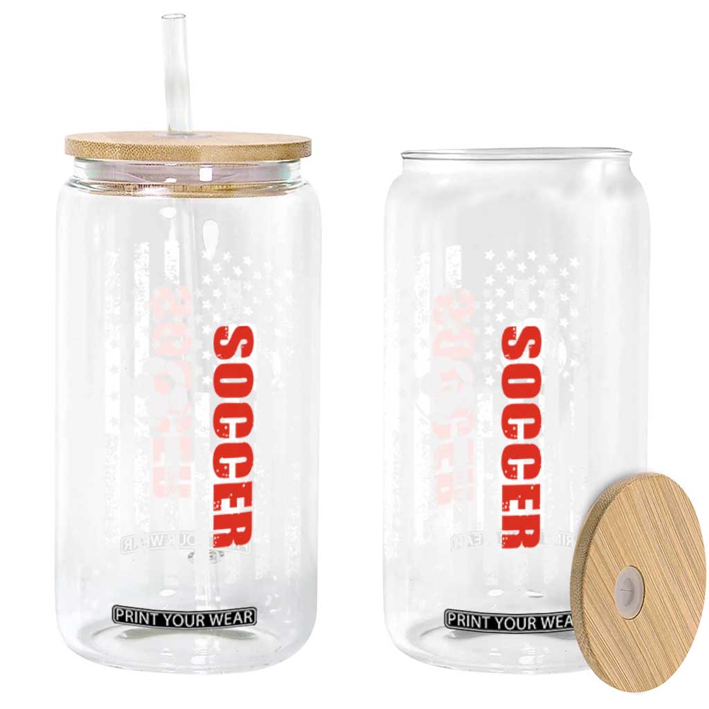 Distressed USA Flag Soccer Player Glass Can Patriotic American Football Lover