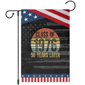 Class of 1976 50 Years Later Patriotic Garden Flag Retro Sunset Graduation Birthday 50th Milestone