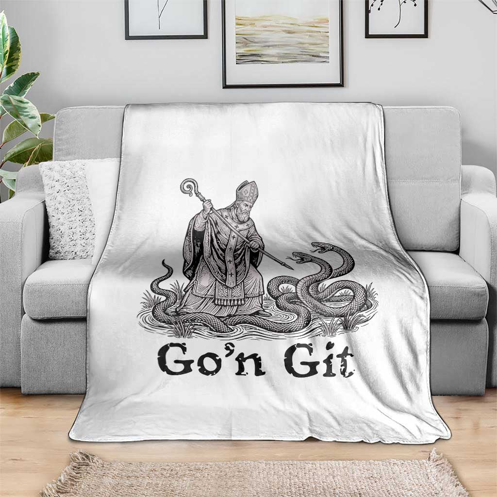 Go'n Git Funny Saint Patrick Banishing Snakes Throw Blanket Irish History Humor St Patricks Day TS02 Print Your Wear