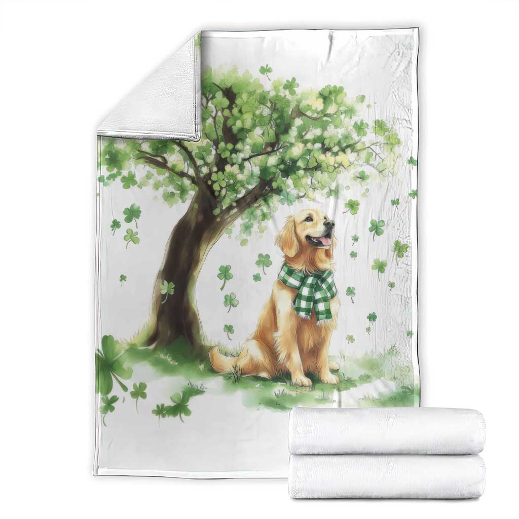 St. Patrick's Day Golden Retriever Welcome Throw Blanket Lucky Shamrocks Dog Lover TS02 White Print Your Wear