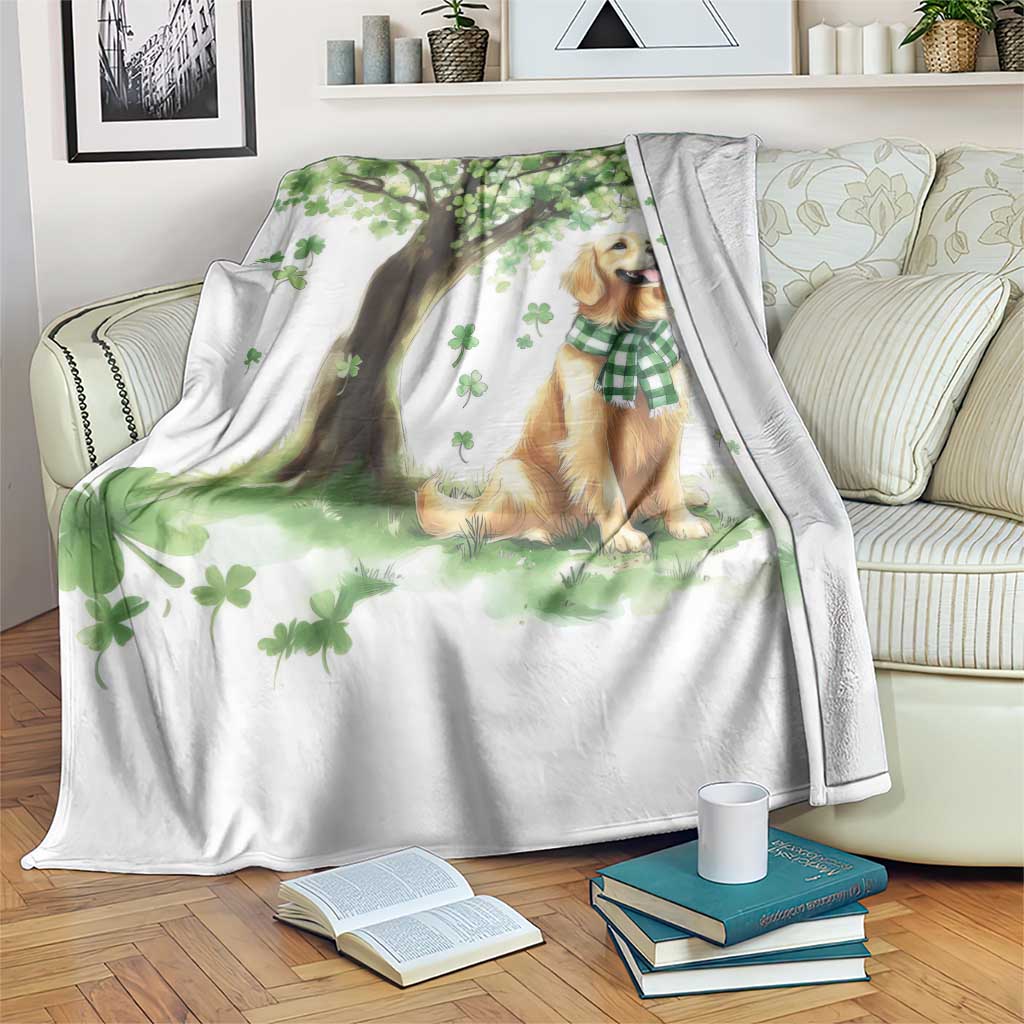 St. Patrick's Day Golden Retriever Welcome Throw Blanket Lucky Shamrocks Dog Lover TS02 Print Your Wear