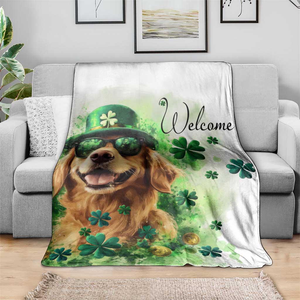 Lucky Golden Retriever Welcome Throw Blanket Happy St Patricks Day TS02 Print Your Wear