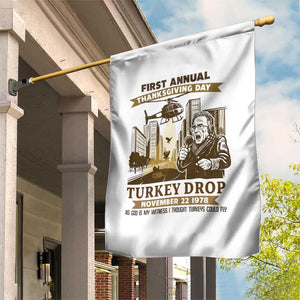 Vintage Thanksgiving Turkey Drop Garden Flag Funny 1978 Helicopter Scene Classic TV Moment TS02 Print Your Wear